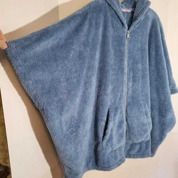 AnyBody Women's Hooded Plush Zipper Front Poncho Size XL/1X Blue - Picture 4 of 10